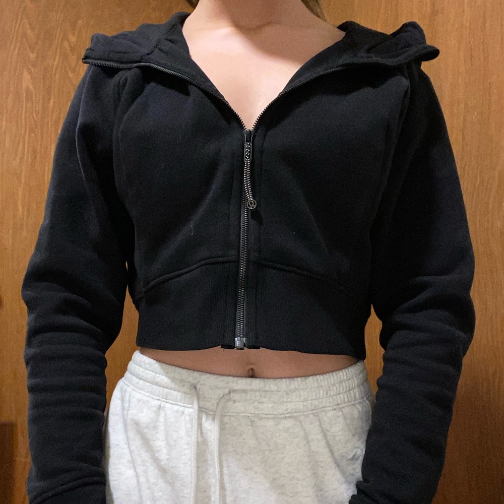 Black Cropped Zip-Up Hoodie